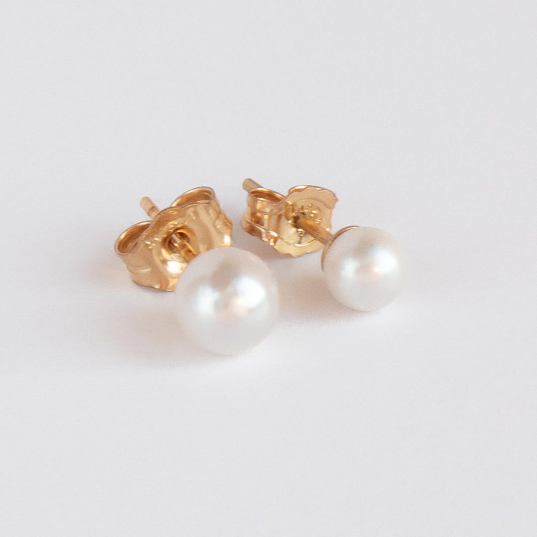 4mm 5mm Pearl Stud Earrings